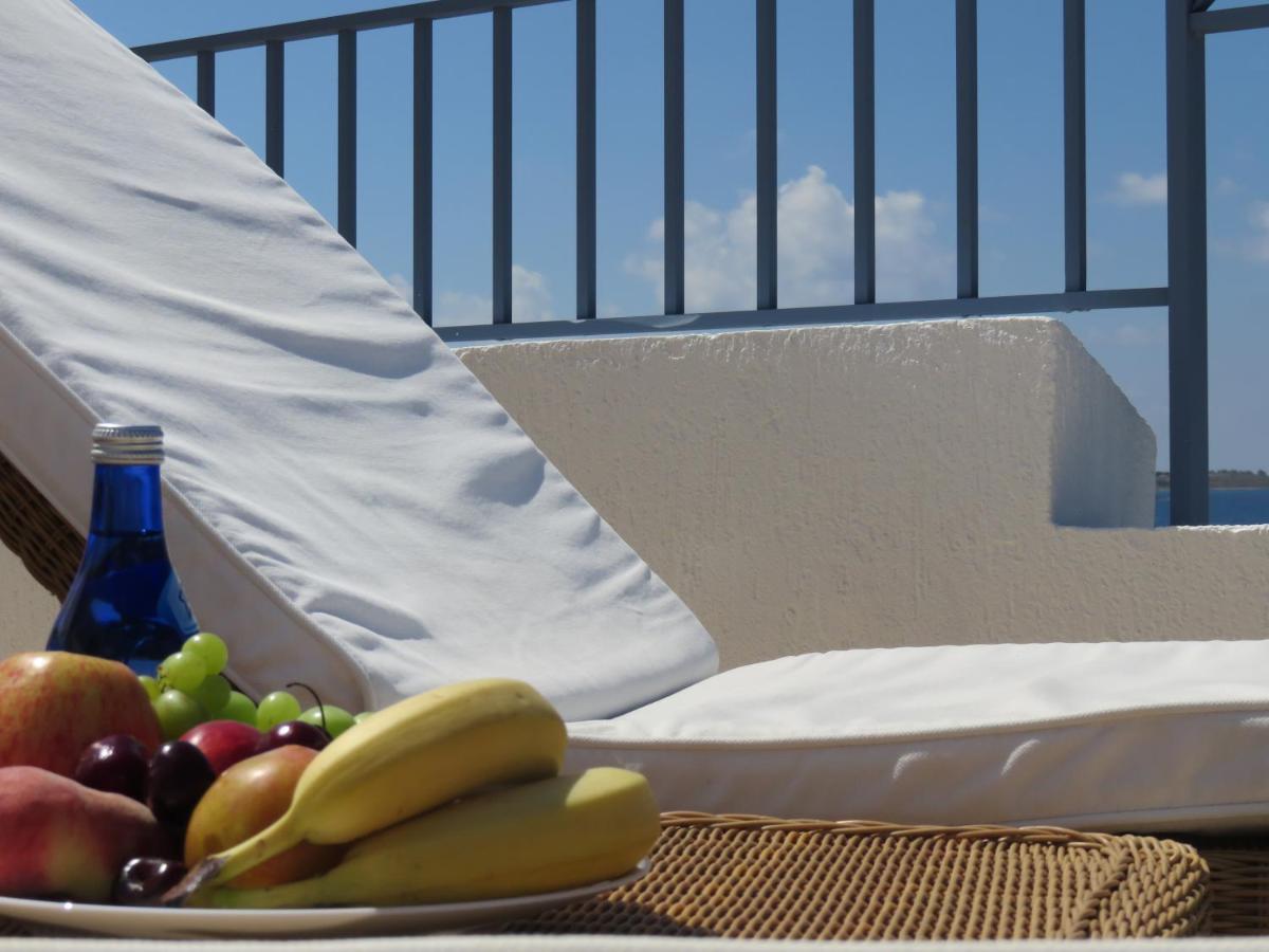 Sunny Limnaria Gardens 2 Bedroom Apartment Pafos Exterior foto